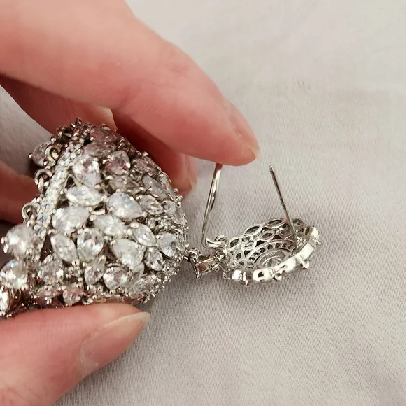 Silver Revolving Jhumka Large dangle earrings - Picture 5 of 5